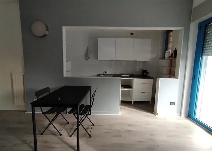 Casa Mistral
